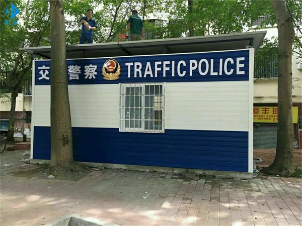 警亭.jpg